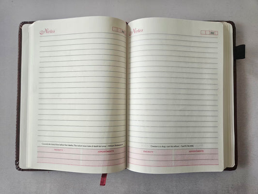 Premium Notebook A5 foam with magnet lock & pen holder