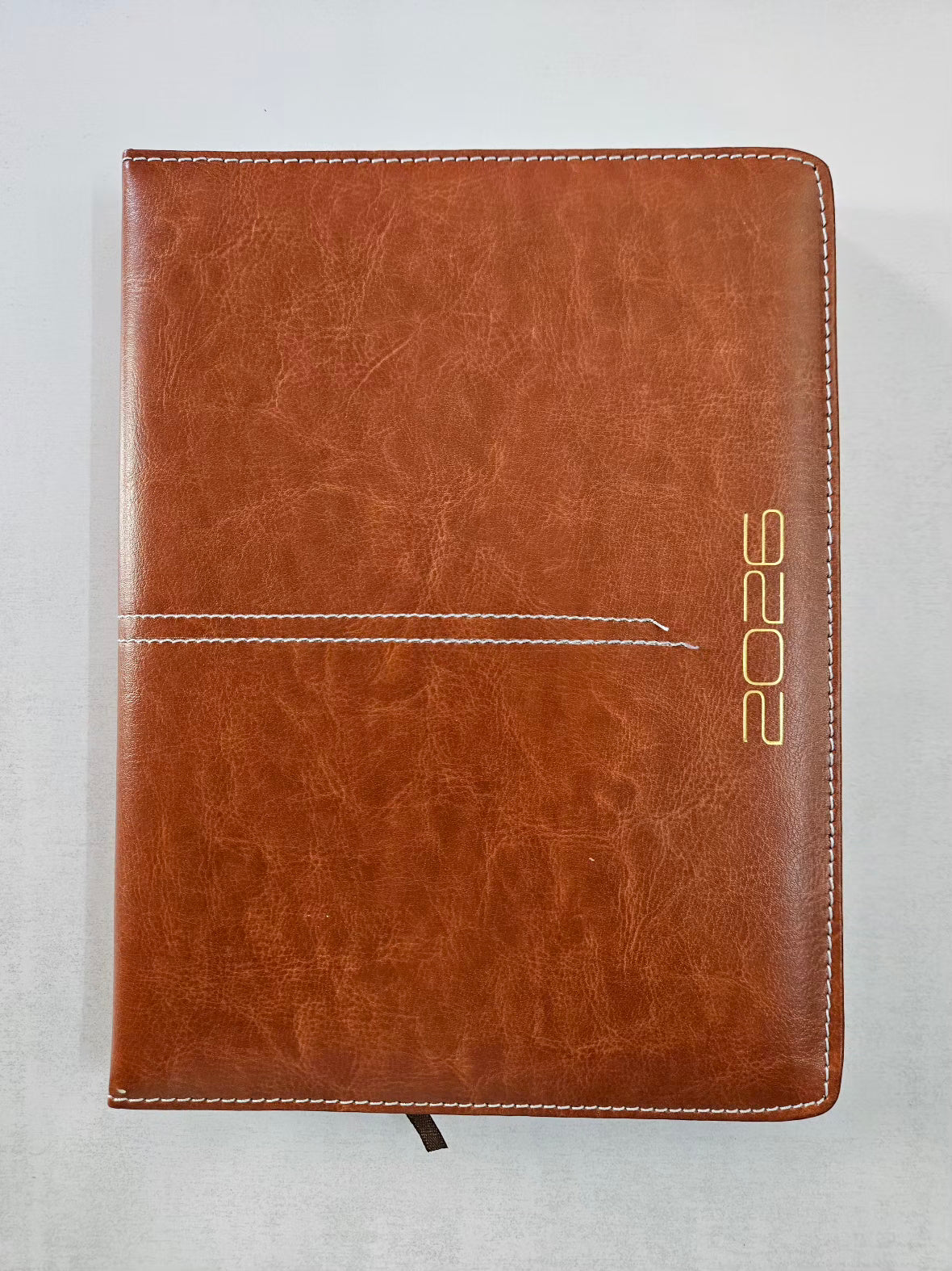 Executive foam Diary 2026 B5 Bella with monthcut